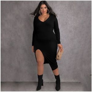 NWT PLUS REBDOLLS “Time Again” V-neck midi dress with side split